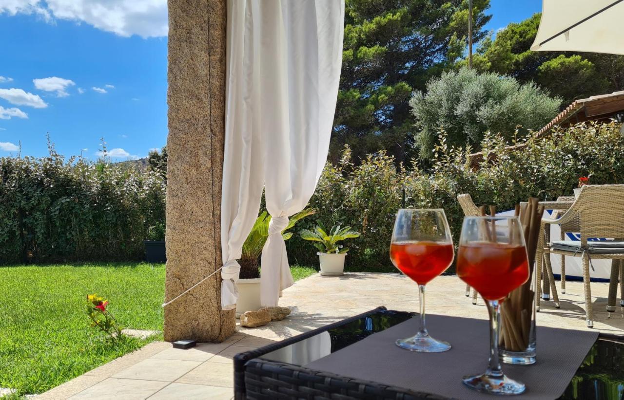 Villa Vista Pineta - 90 Mt Dalla Spiaggia Budoni Luaran gambar